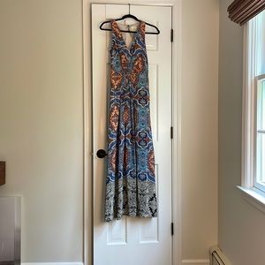 Maeve maxi dress, size 2, cutout in back